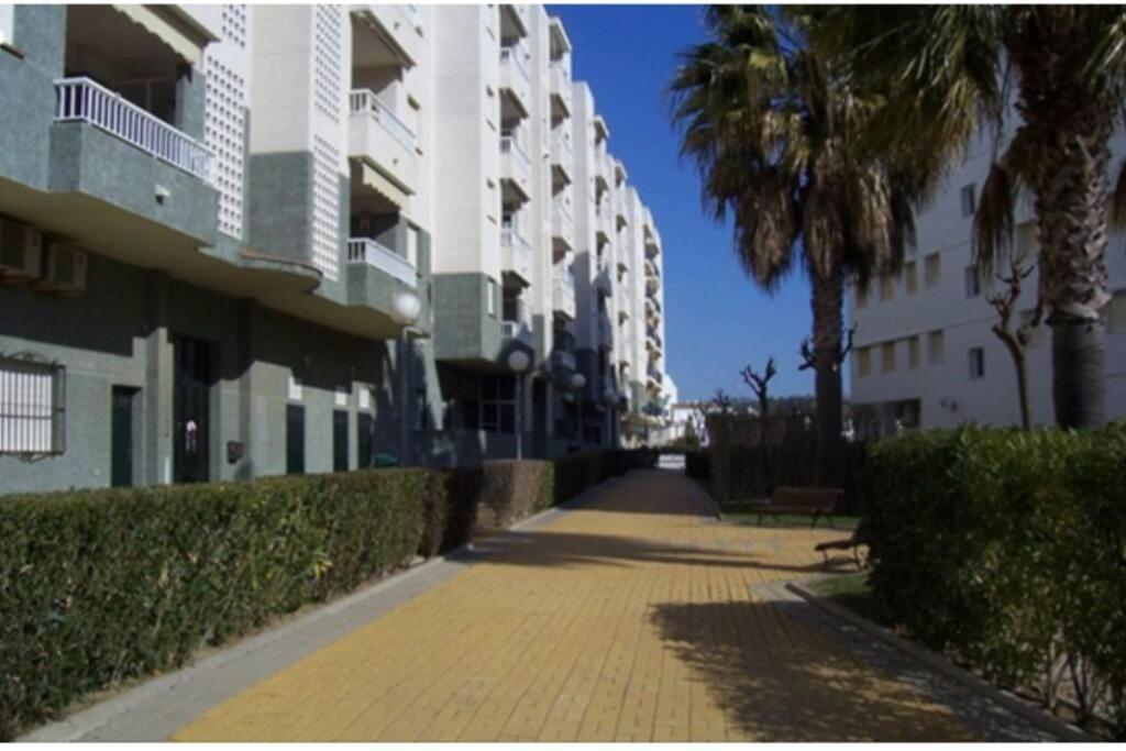 Aguamarina, Cerca De Todo Apartamento As Antilhas Exterior foto